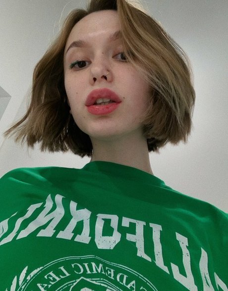 Miraclekity estrella de alta calidad galería