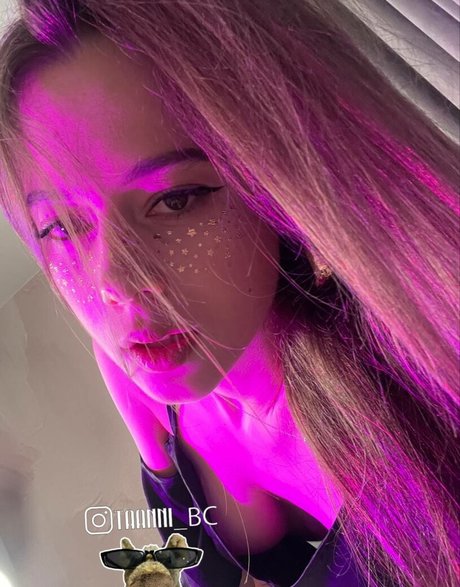 taanni estrella pornografica galería