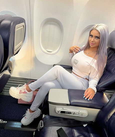 Sabrinabarbie estrella porno caliente galerías