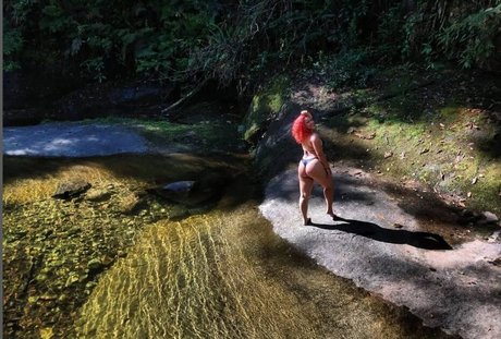 Meninas Guaratuba modelo superior galerías