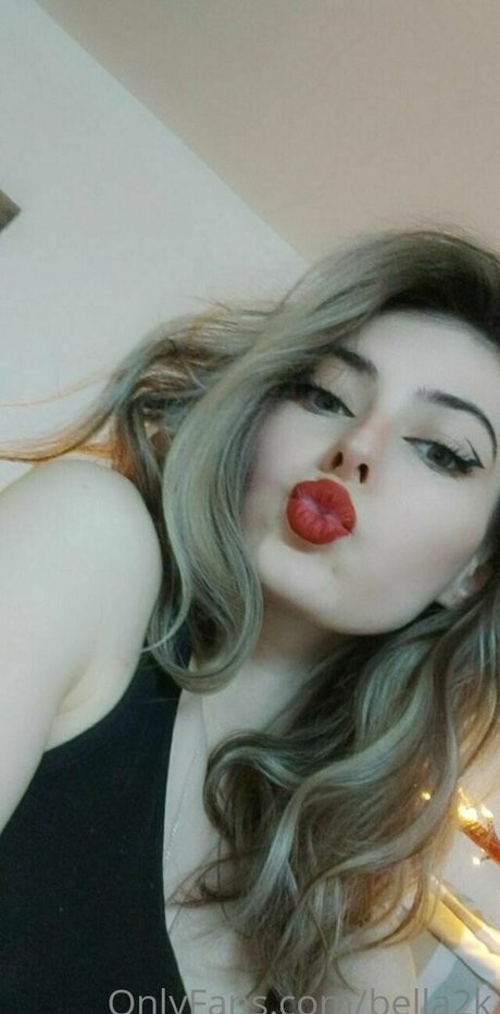 bella2k estrella porno exclusiva archivo