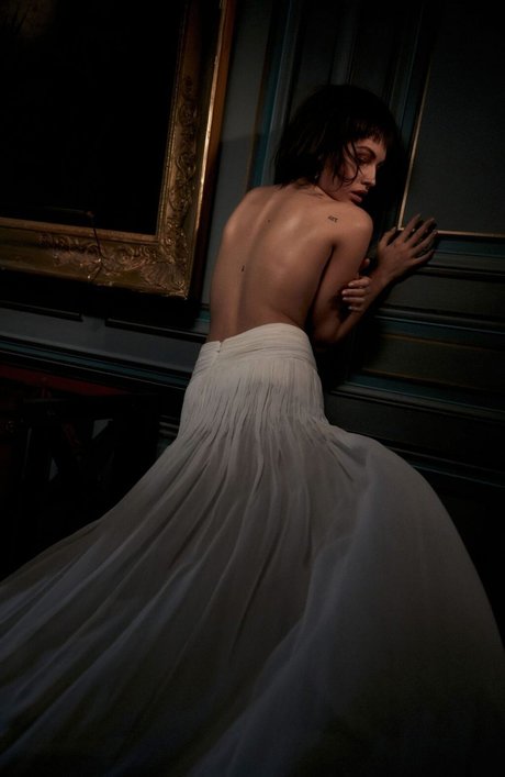 Thylane Blondeau modelo desnuda fotos