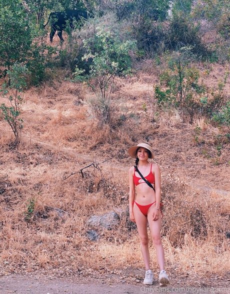 bbykangarou modelo perfecto foto