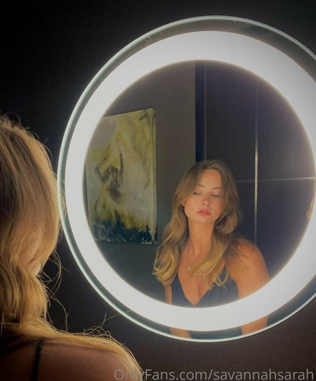 savannahsarah estrella desnuda imágenes