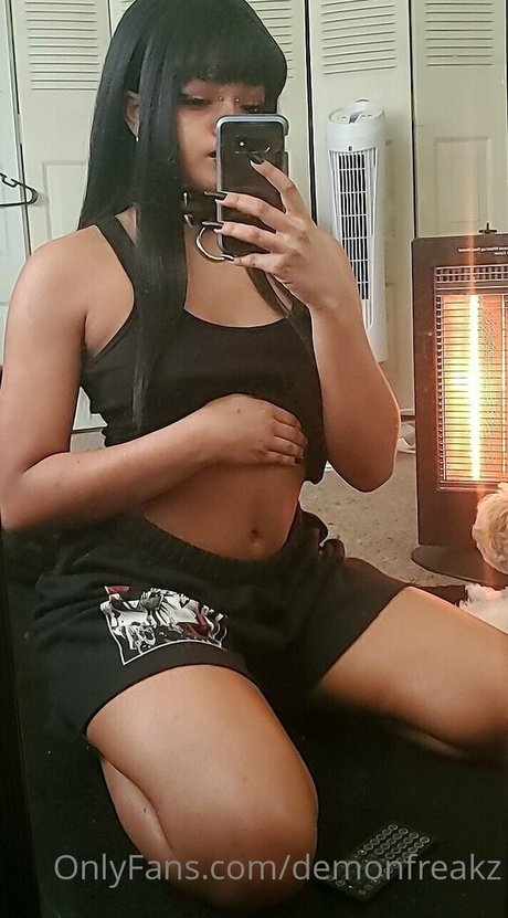 demonfreakz modelo de alta calidad imagen