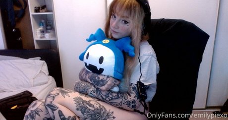 emilypiexo actriz de alta definición fotos