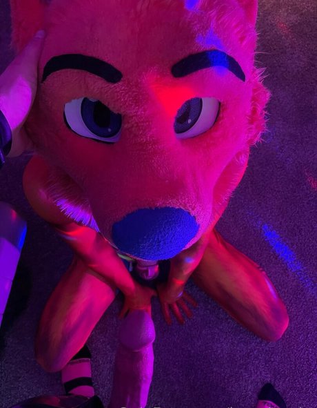 joundyusky modelo caliente imagen