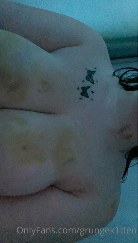 grungek1tten modelo porno foto