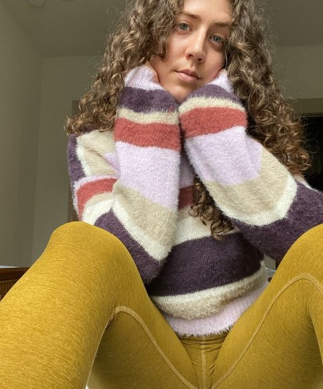 Nicole Quinn modelo gratis foto