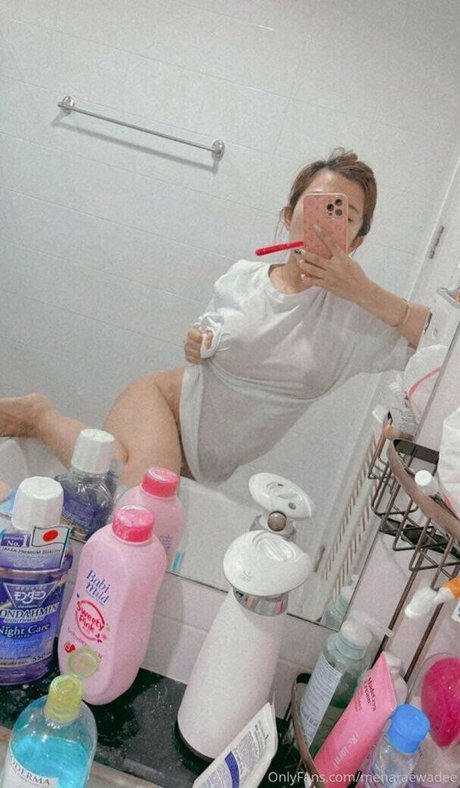 menaraewadee estrella porno agradable foto