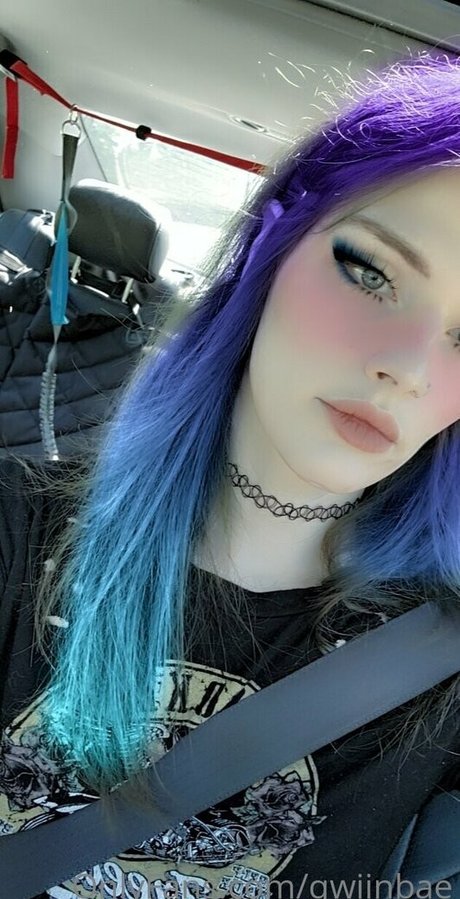 qwiinbae estrella erótica archivo