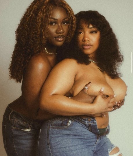 Oyastorms modelo bonita galerías