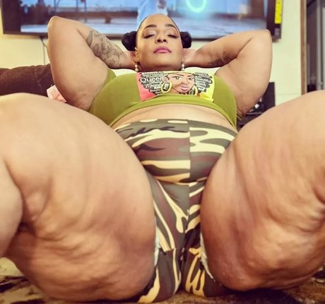 Assoholic22 modelo bonita galerías