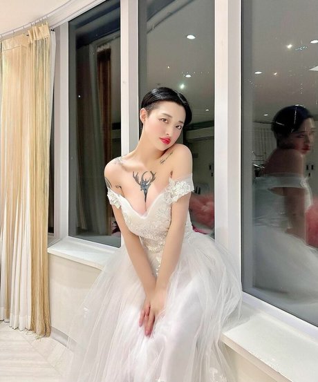 Seolhwa modelo desnuda imagen