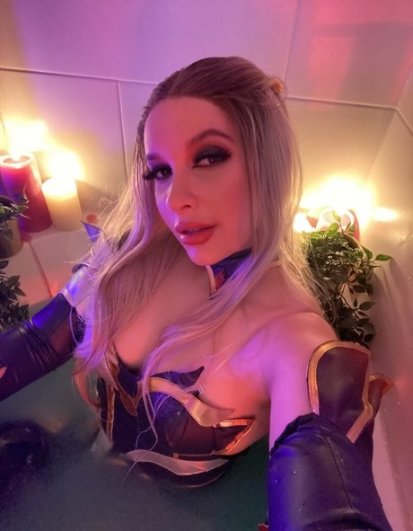 Lara Lunardi desnudos de estrellas galerías