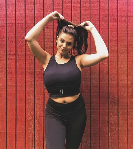 Kaylee Burnett estrella perfecta galería