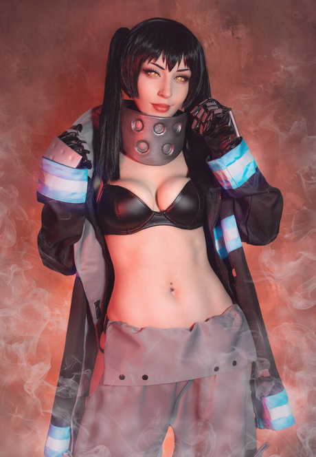 ShiroKitsune modelo desnudos foto