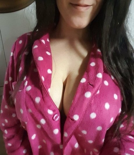 nessieverafree bonita estrella porno galerías