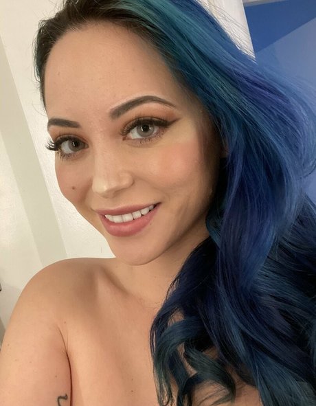 intotheevening modelo sexual galería