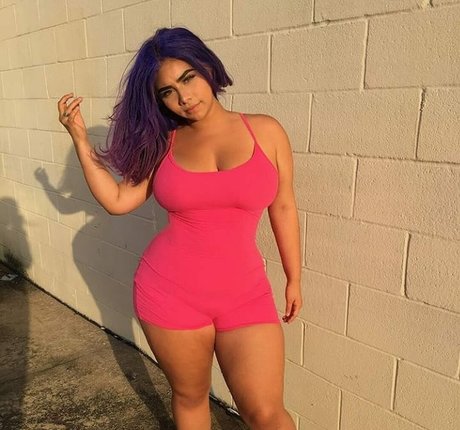 Megan Velez estrella desnuda galería