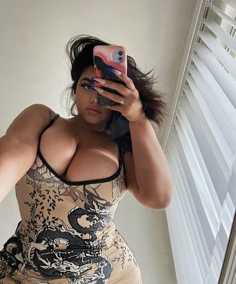 Megan Velez estrella sexy fotos