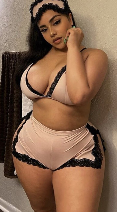 Megan Velez estrella atractiva galería