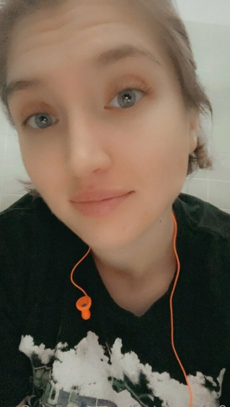 fartslave420 estrella atractiva archivo