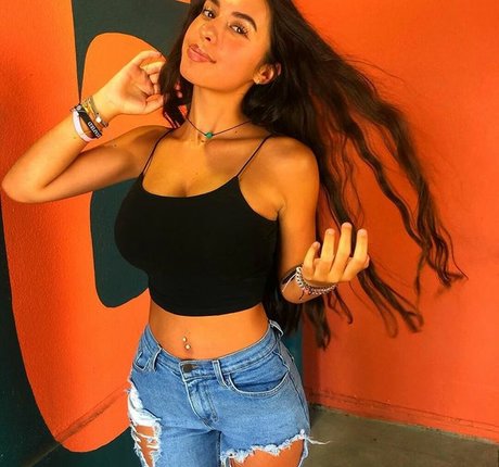 Jasmin G actriz adulta galerías