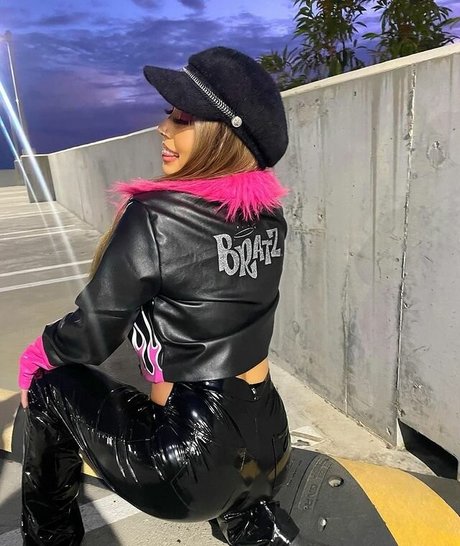 mamada morena onlyfans arriba hd imagen