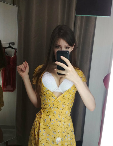 ninelbordel bonita actriz imágenes