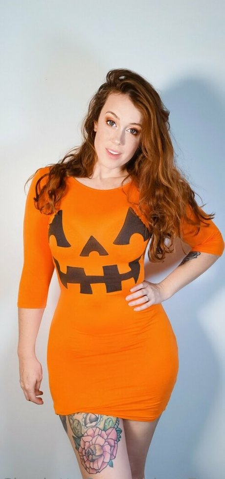 charlottesomethingfree estrella de alta definición imágenes