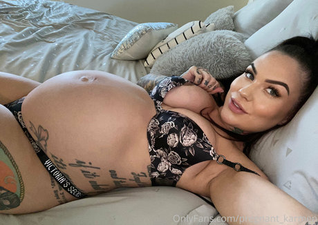 karmens library bonita estrella porno imágenes