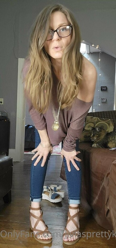 liviasprettykittyfree desnudos de estrellas imágenes