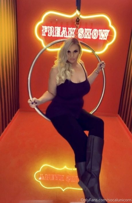 leche de fresa onlyfans hermosa adulta recopilación