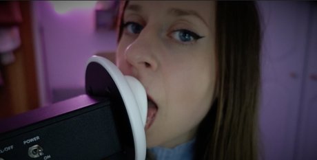 Tea Time Tingles ASMR estrella porno xxx foto