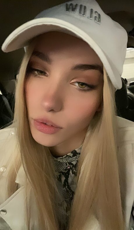 Izabellaaaaaa modelo desnudos imagen