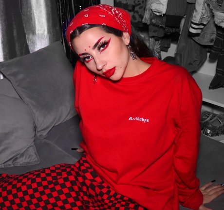 Vai Monroe sexo estrella porno archivo