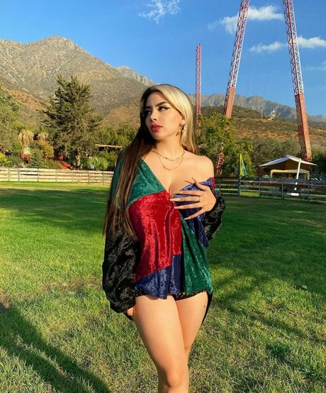 Vai Monroe estrella bonita foto