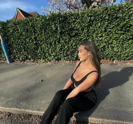 Camille Kathleen Bennetton actriz de desnudos imagen