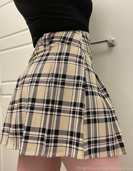 goddesslaylaaa bonita actriz foto