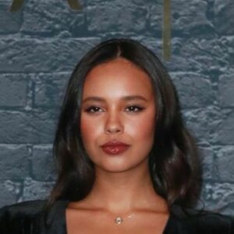 Alisha Boe hermosa estrella galerías