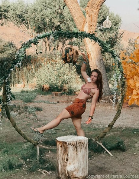 persialourdes actriz de alta calidad fotos