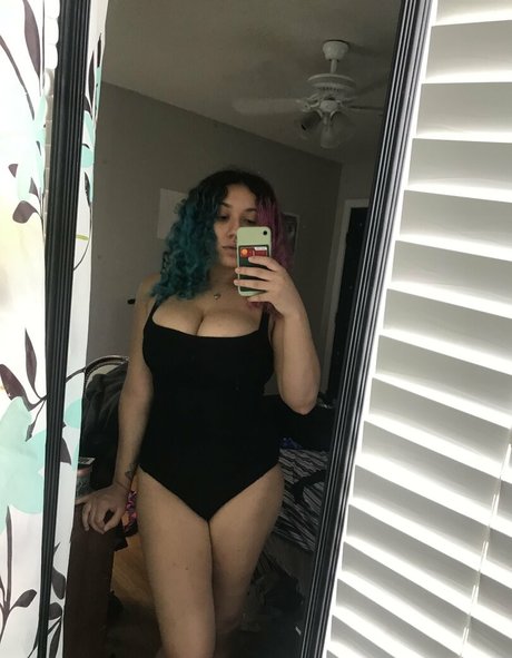 itselliemay estrella porno caliente archivo