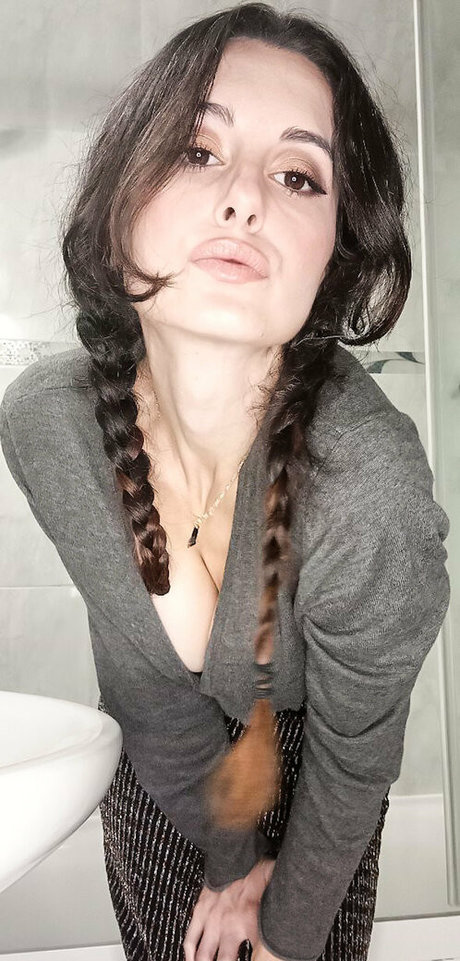 maddiesohot arte modelo galería