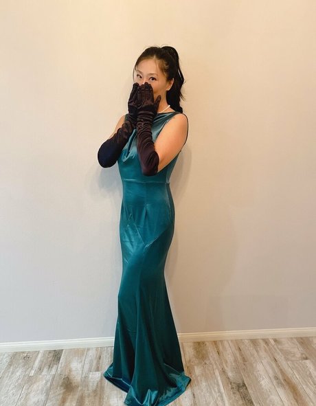 asianclimax modelo desnudo fotos