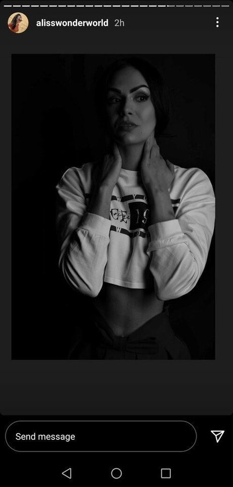 Alessyanadine desnudos de estrellas foto