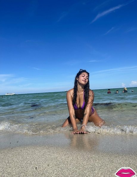 Venezuelan modelo de arte galería