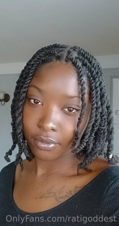 ratigoddest modelo gratis fotos