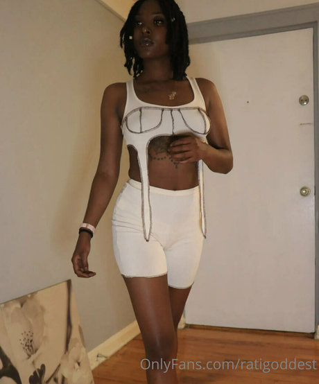 ratigoddest estrella porno de alta calidad foto