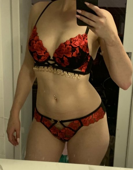 louisesky3 estrella xxx archivo